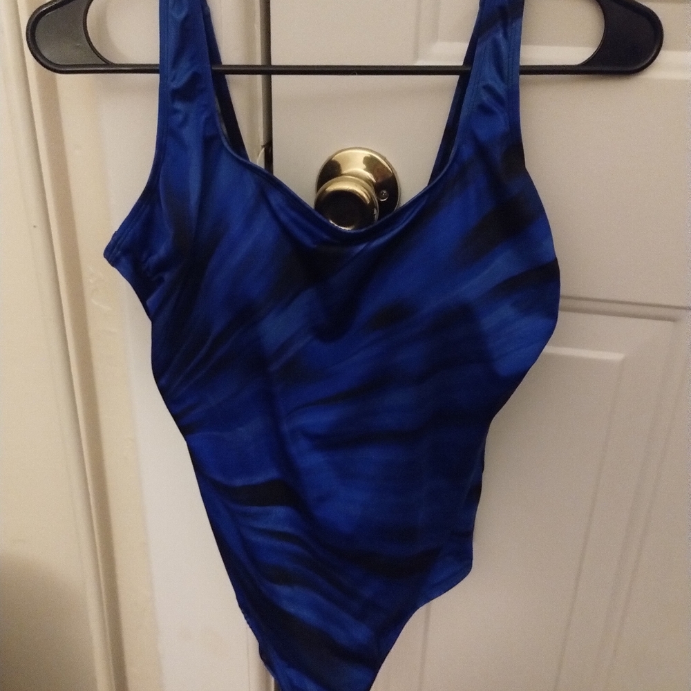 Bathing suit